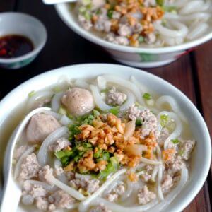 Mee Tai Bak Soup