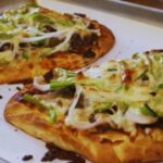 Chunky Beef Steak & Cheese Flatbread 