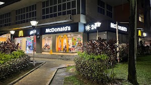 McDonald's Pioneer Mall