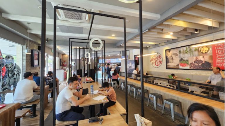 A Delightful Dine in Experience at KFC Kallang