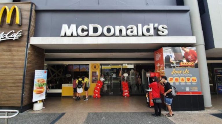 McDonald’s Alocassia Singapore Halal Restaurant