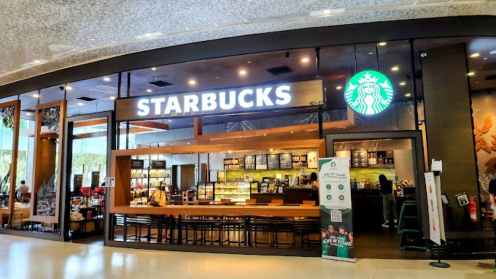 Starbucks Plaza Singapura